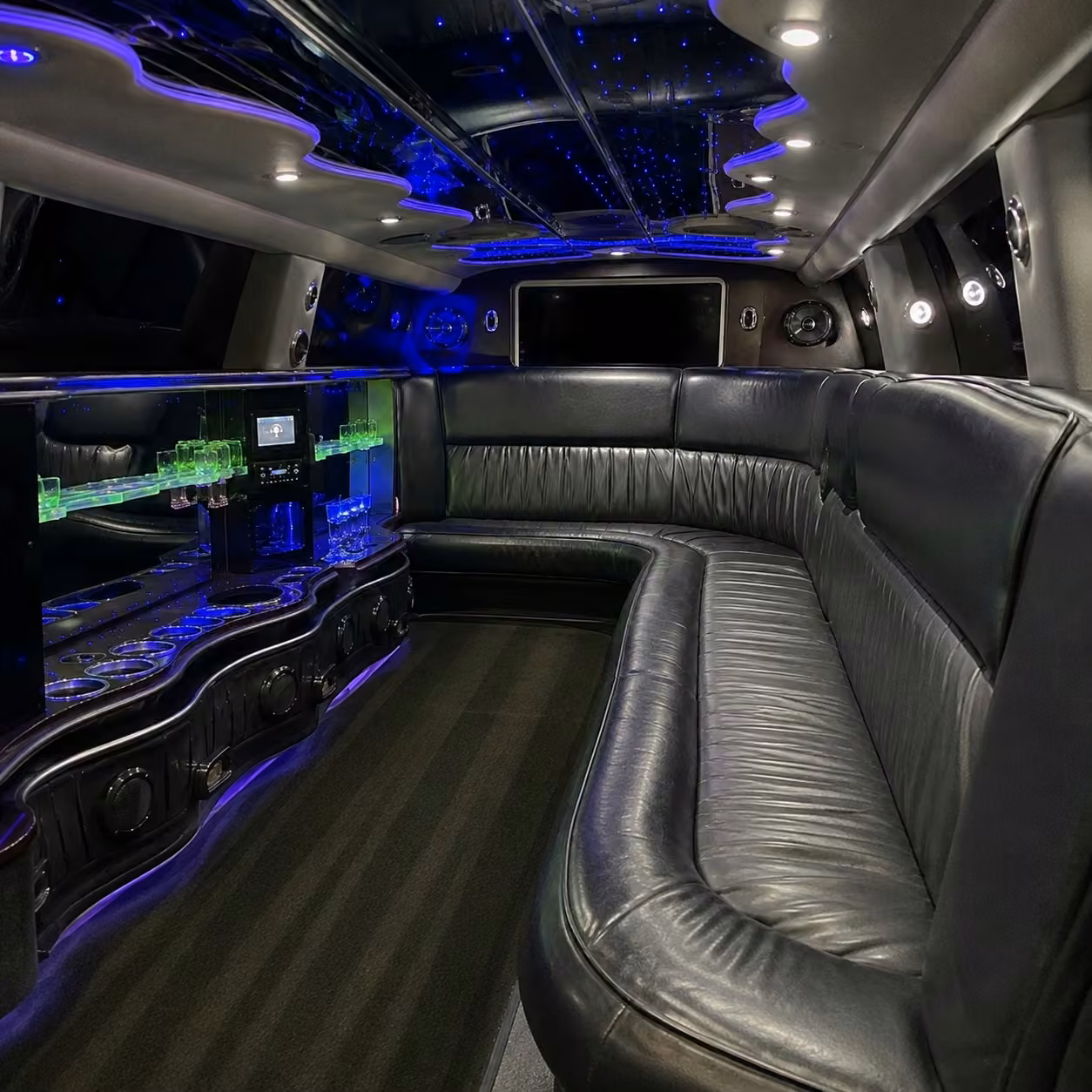 escalade limo interior
